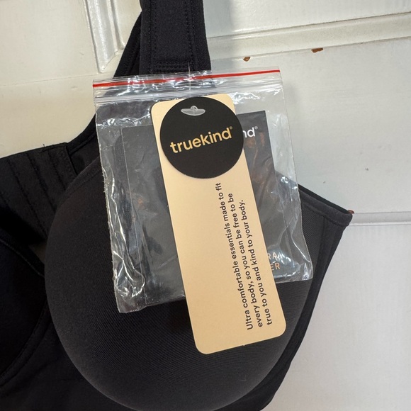 NWT TrueKind black wireless lift t-shirt bra size 2x - Picture 2 of 6